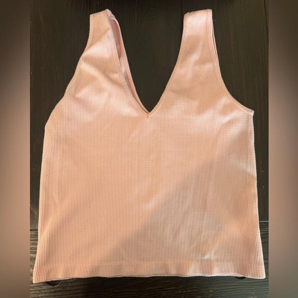 Light Pink Ribbed Tank - Picture 2 of 4